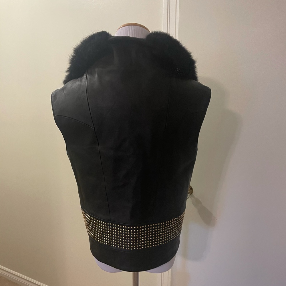 Ernte genuine leather vest with gold stud detail - Picture 7 of 16